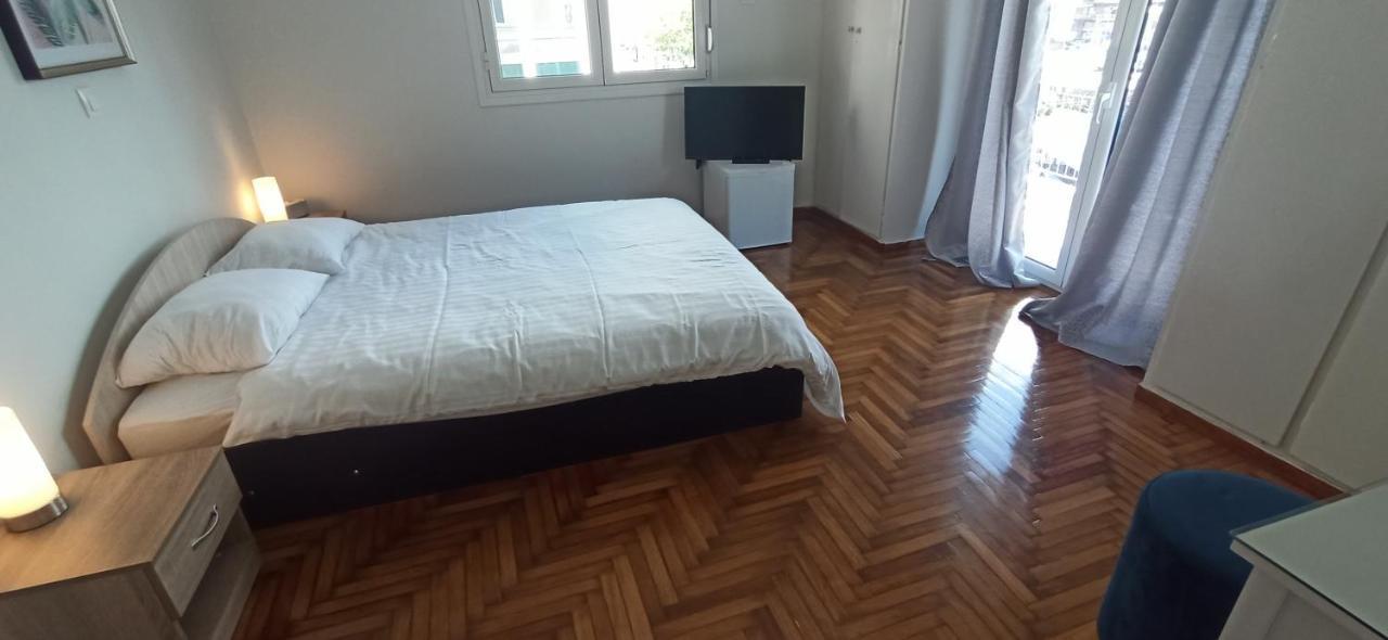 Chris'S Athens Home In The Center Of Everything Экстерьер фото