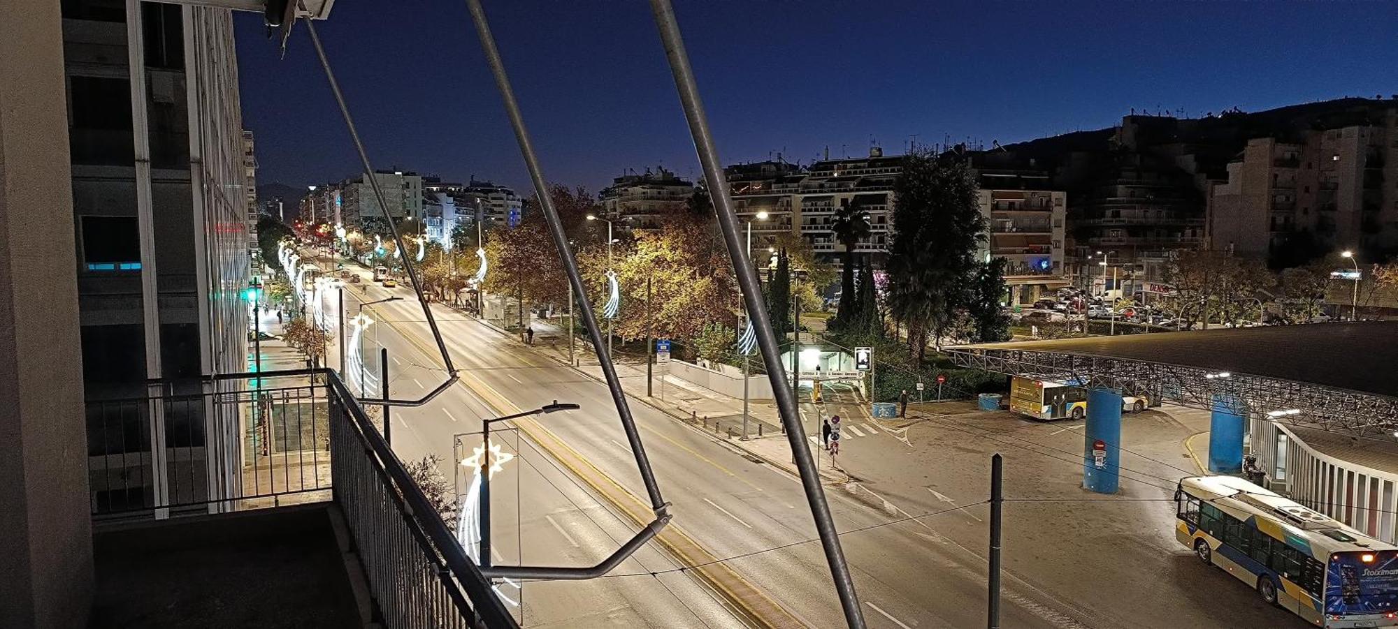 Chris'S Athens Home In The Center Of Everything Экстерьер фото