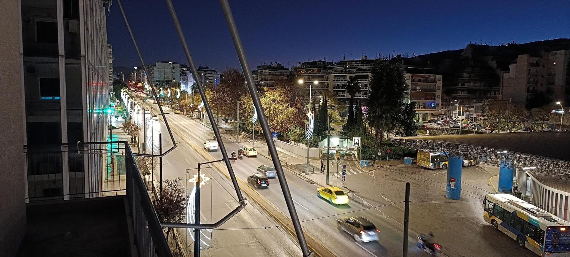 Chris'S Athens Home In The Center Of Everything Экстерьер фото